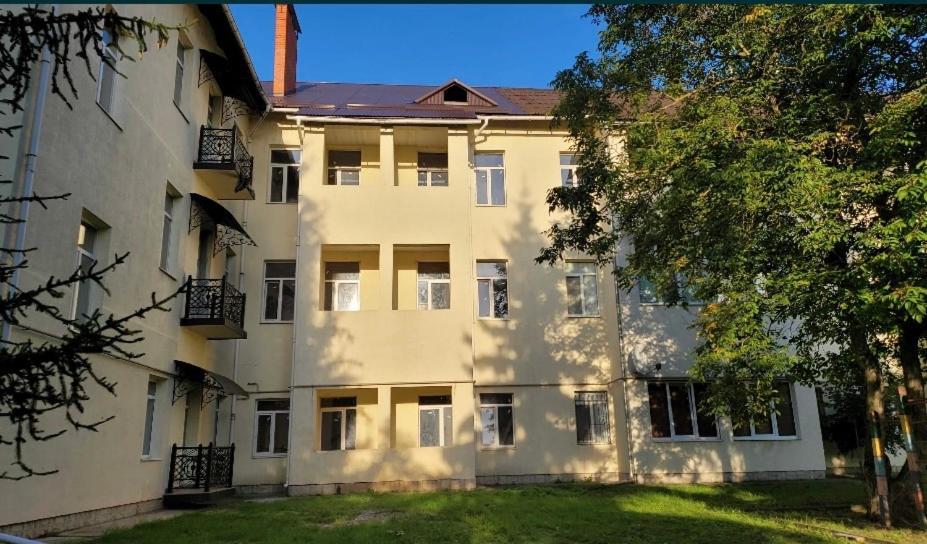 Lux Apartment Studio Běrehovo Exteriér fotografie